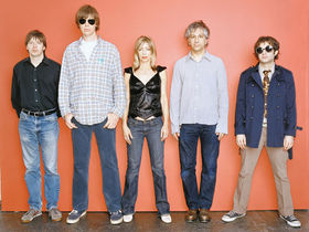 Sonic Youth go indie